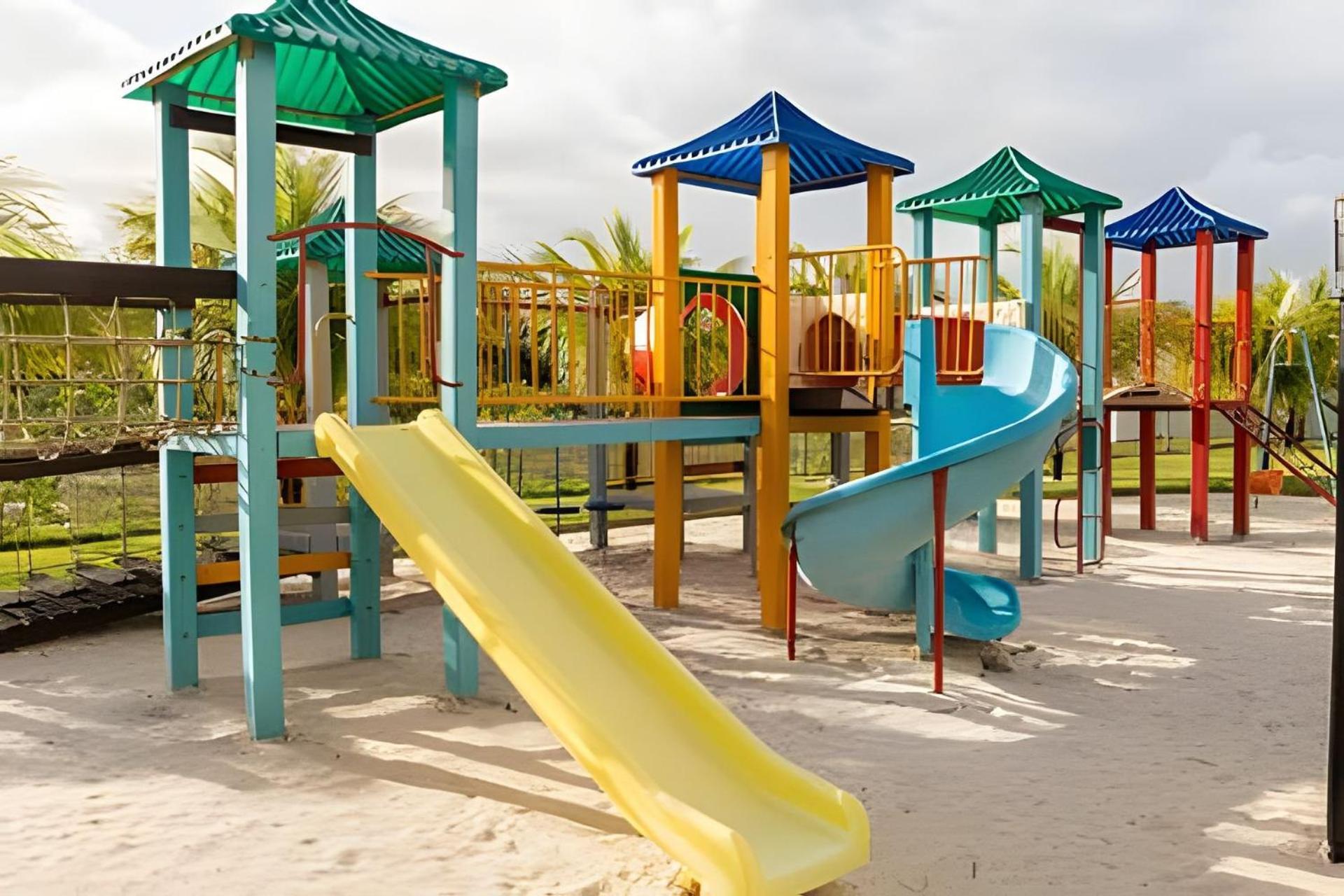 Complexo Iberostar - Praia Do Forte Bahia - Imoveis De Luxo, De 2 E 3 Quartos No Melhor Local Da Praia Do Forte Mata de Sao Joao Εξωτερικό φωτογραφία